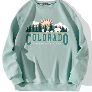 Women’s M Crew Neck Sweatshirt NWT